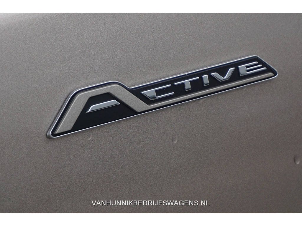 34752967-ford-transit-custom-22