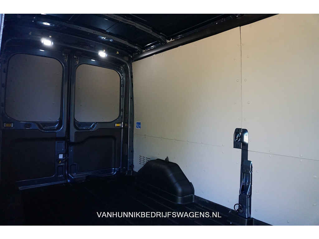 36588065-ford-transit-9