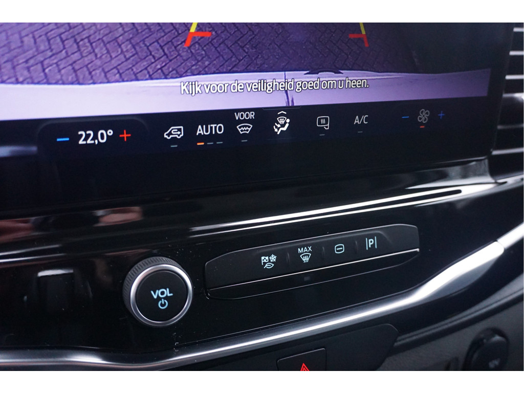 37319955-ford-transit-14