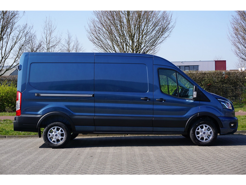 37319955-ford-transit-5