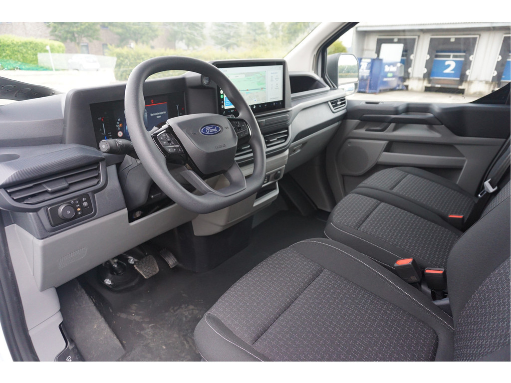 39603895-ford-transit-custom-9