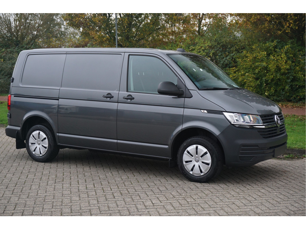 41241034-volkswagen-transporter-6