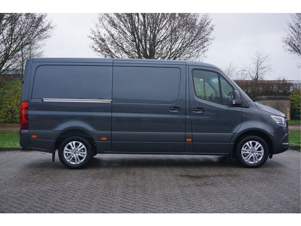 41435263-mercedes-benz-sprinter-5