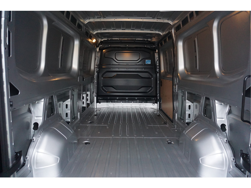 41815770-renault-master-8