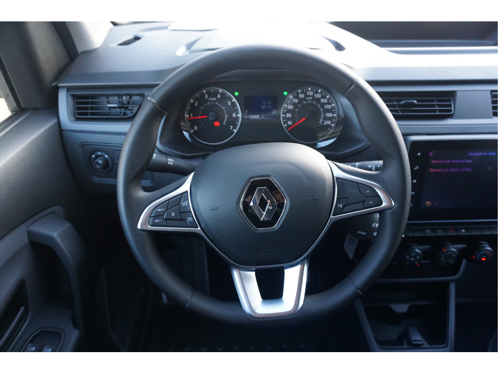 41833712-renault-express-9