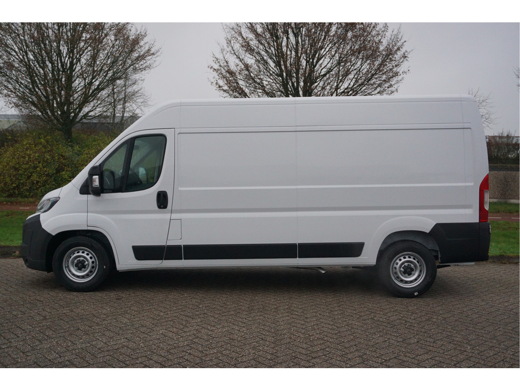 41906204-citroen-jumper-2