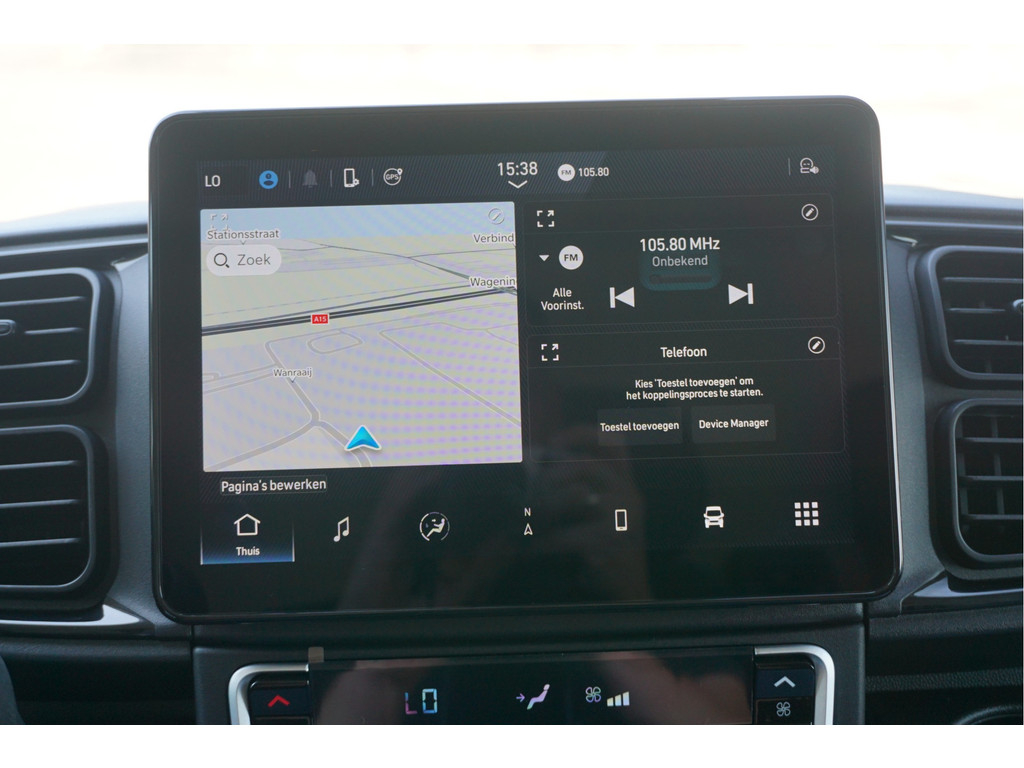 42123803-peugeot-boxer-11