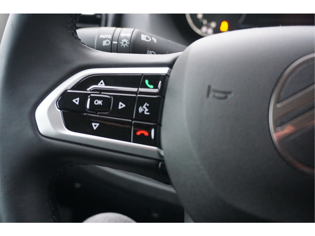 42129001-citroen-jumper-18