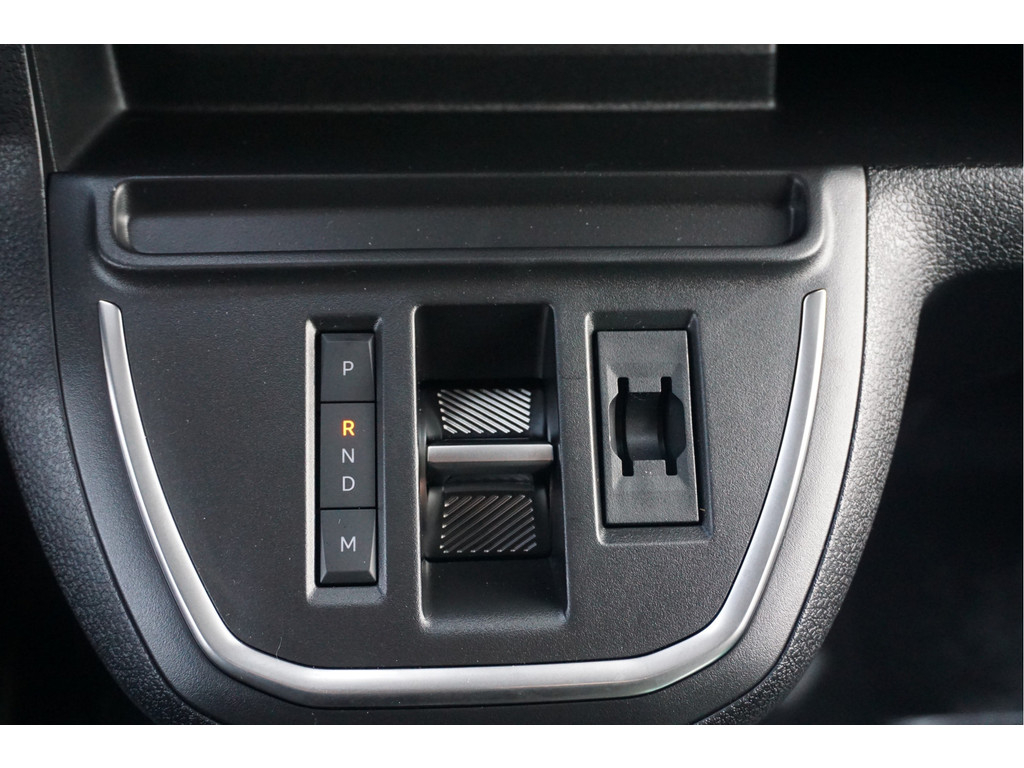 42187055-citroen-jumpy-12