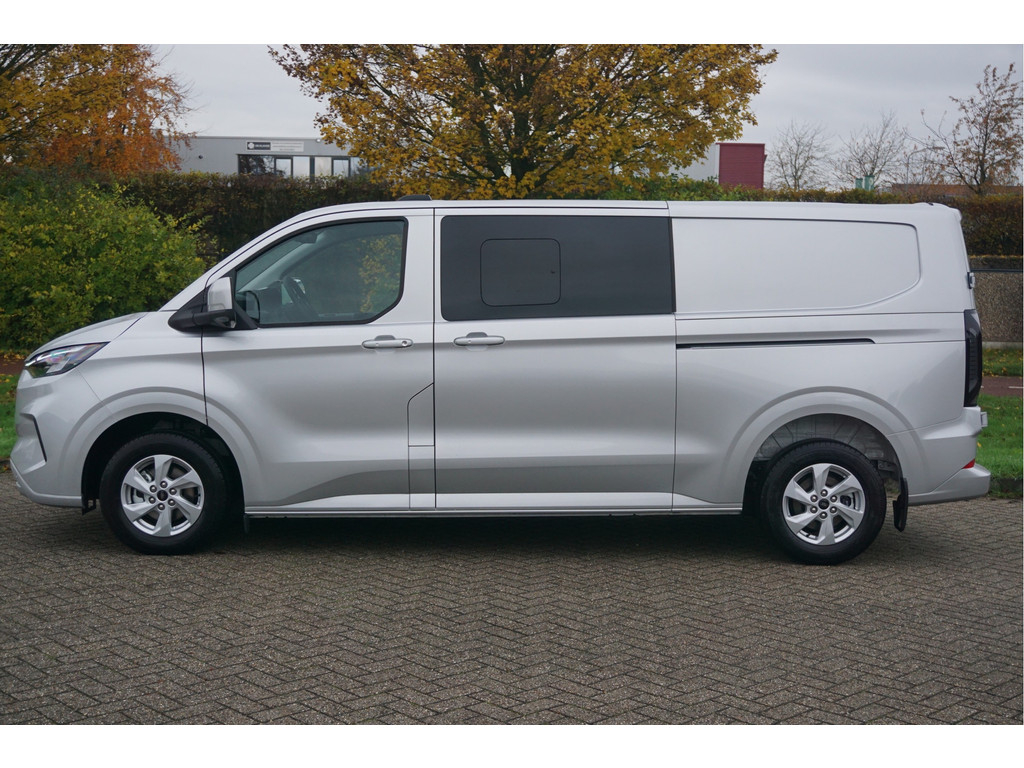 42215397-ford-transit-custom-2