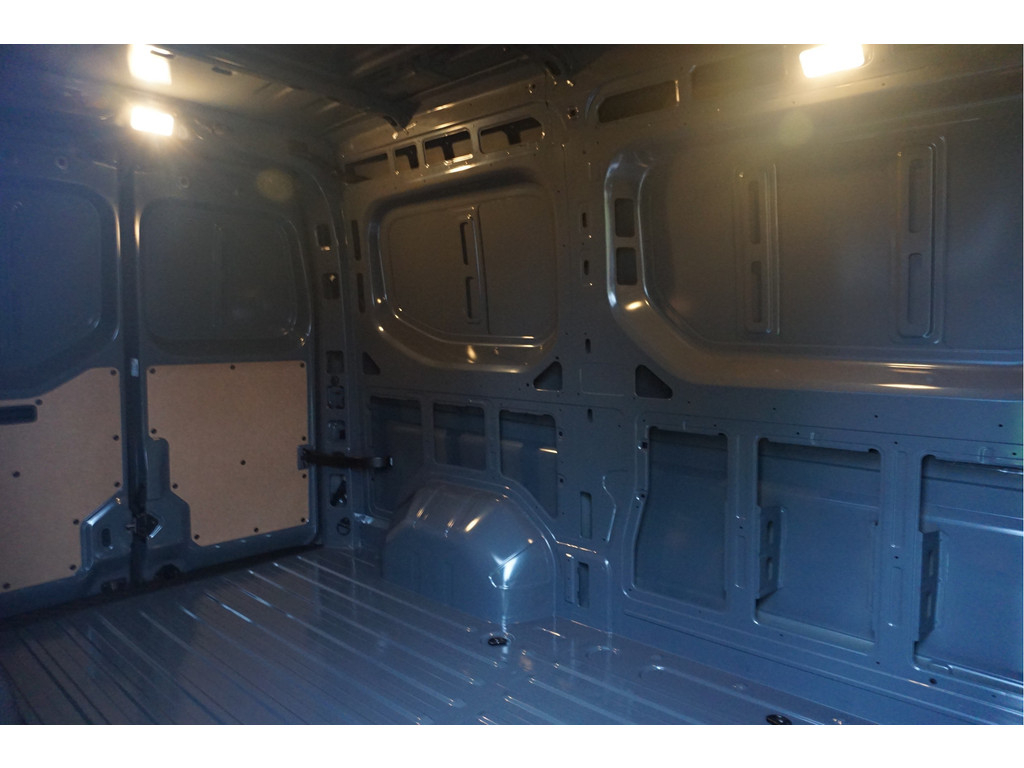 42464869-renault-master-8