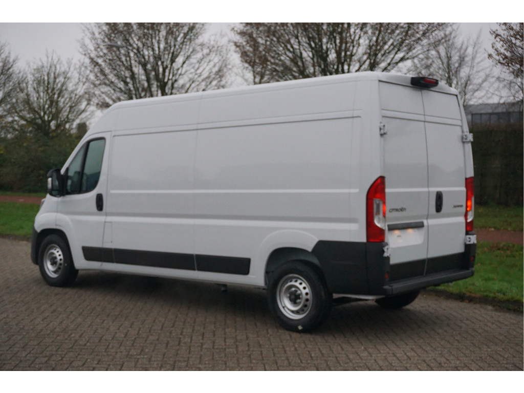 42727823-citroen-jumper-3