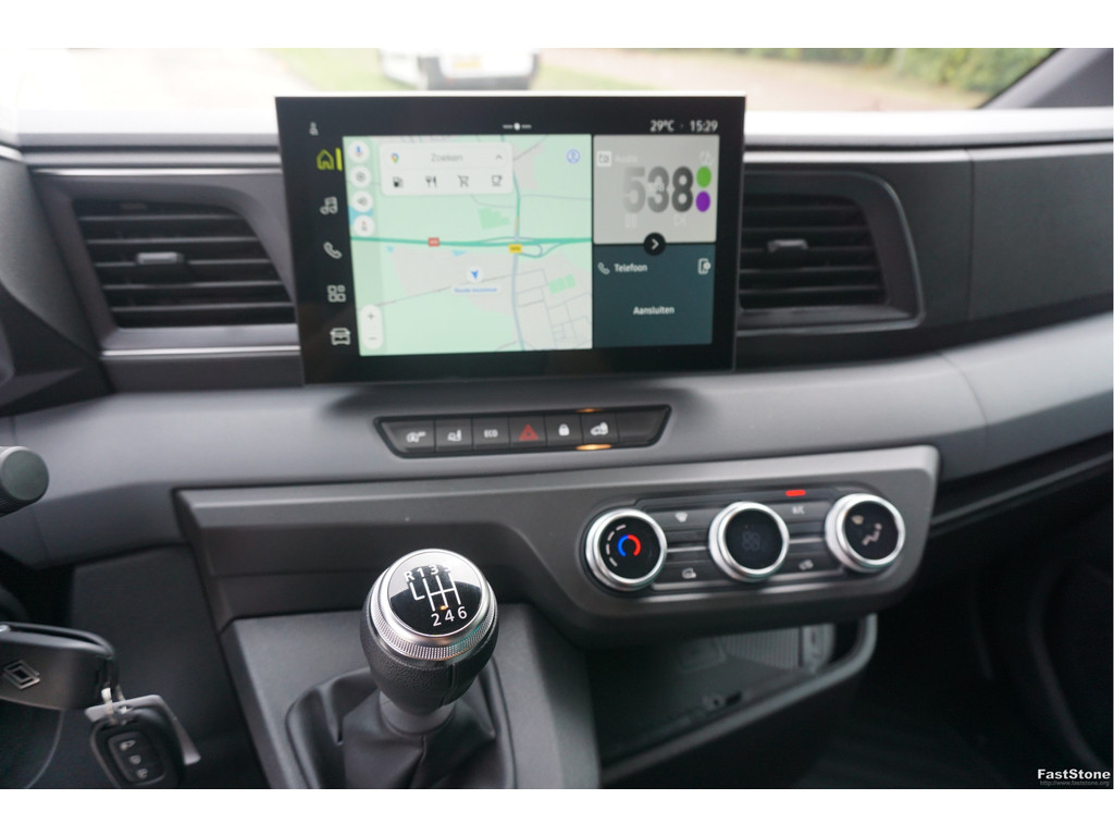 42911697-renault-master-11