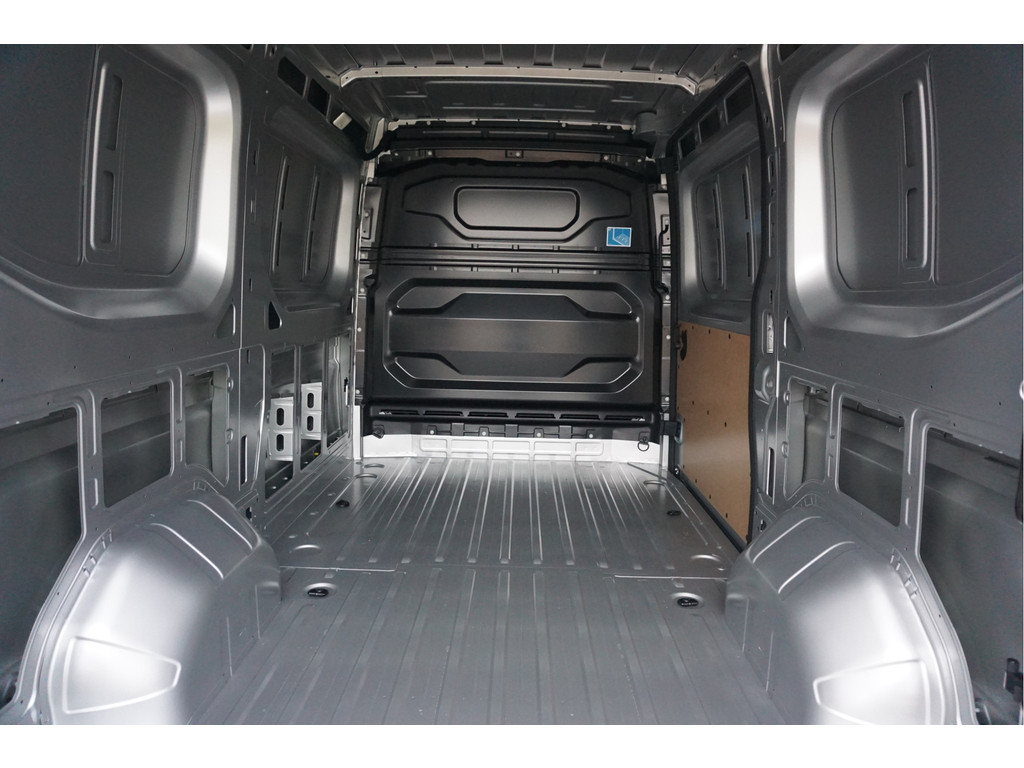 43005489-renault-master-8