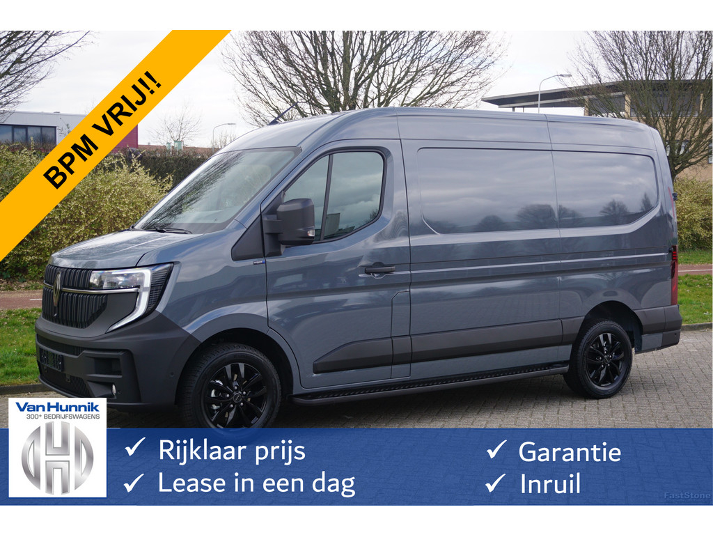 43184505-renault-master-1