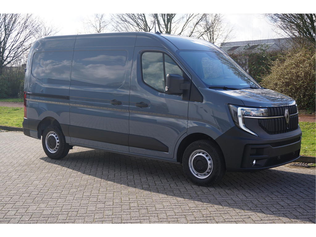 43184520-renault-master-7