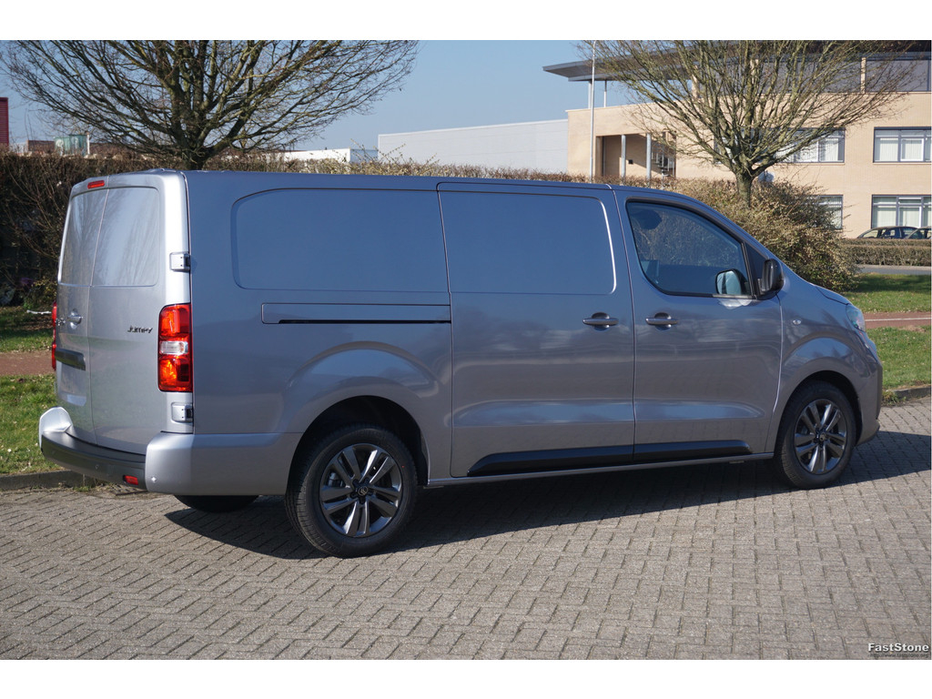 43293826-citroen-jumpy-4