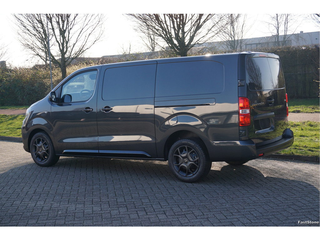 43480164-citroen-jumpy-3