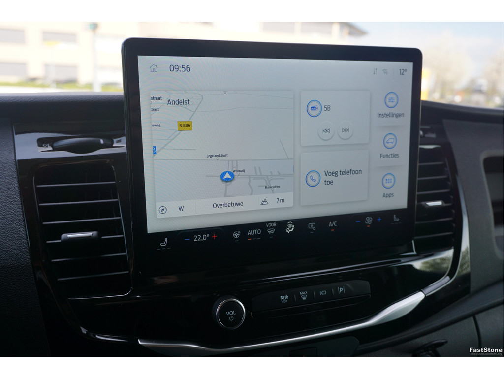 43572893-ford-transit-11