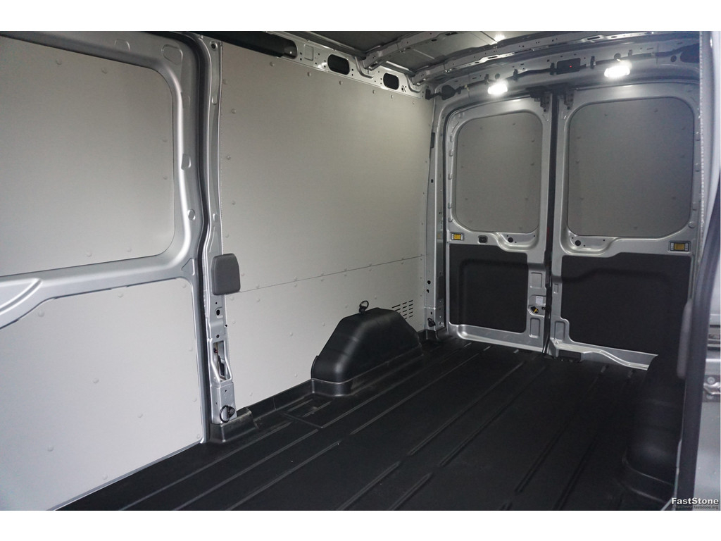 43573210-ford-transit-7