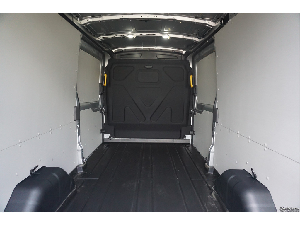 43573210-ford-transit-8