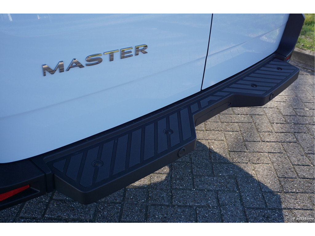 44347003-renault-master-15