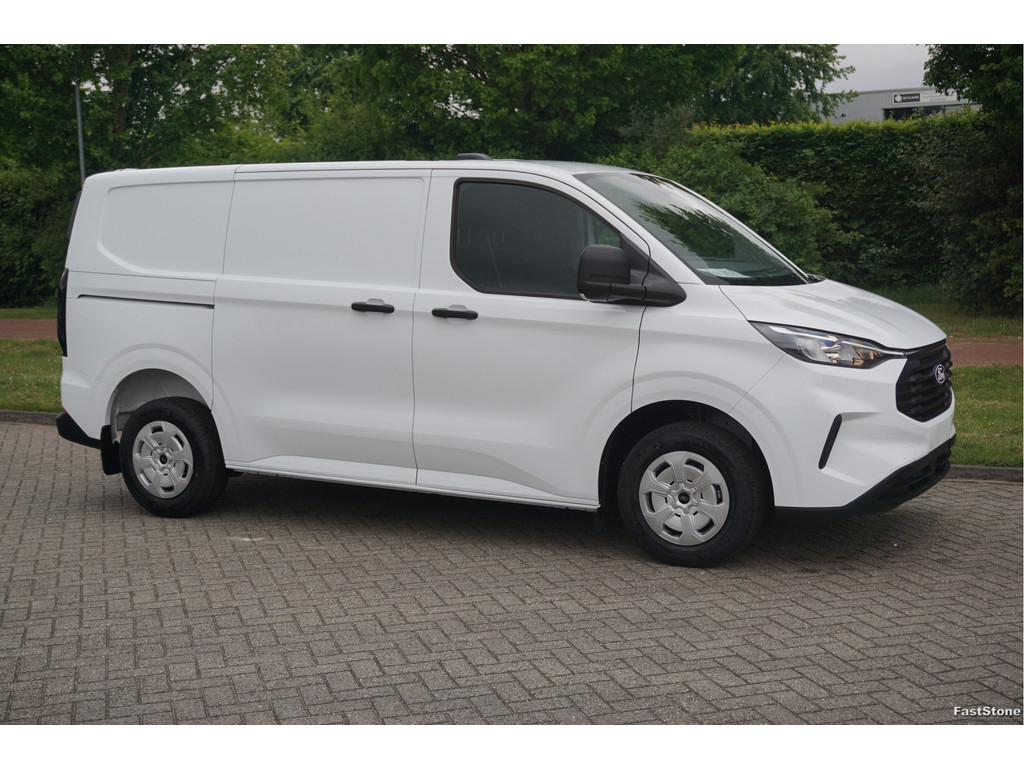 44750605-ford-transit-custom-6