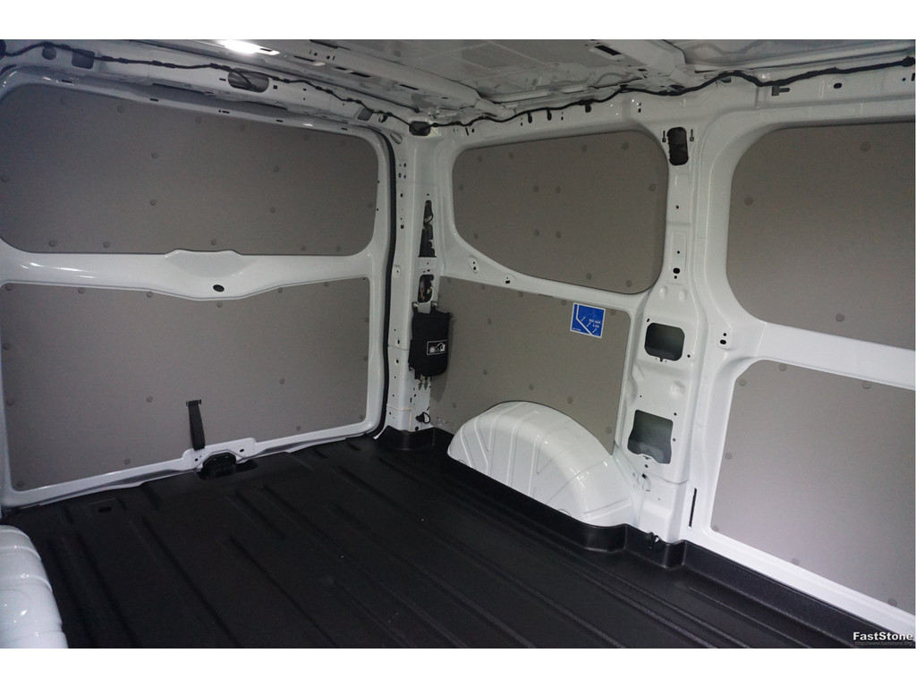 44750605-ford-transit-custom-8