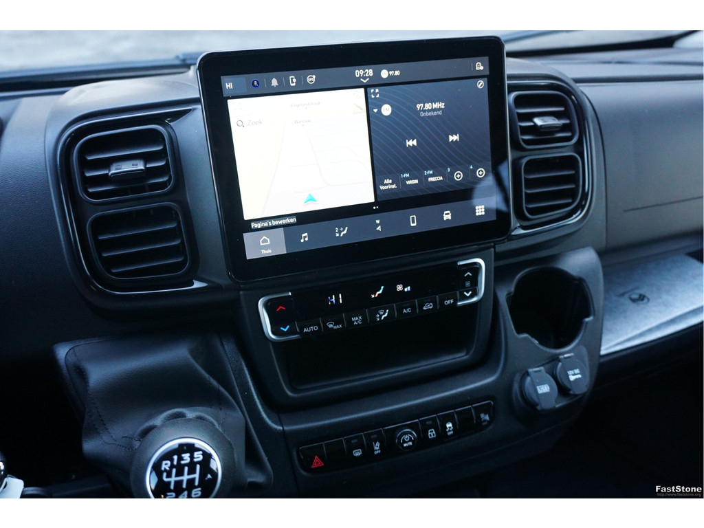 45736037-citroen-jumper-11