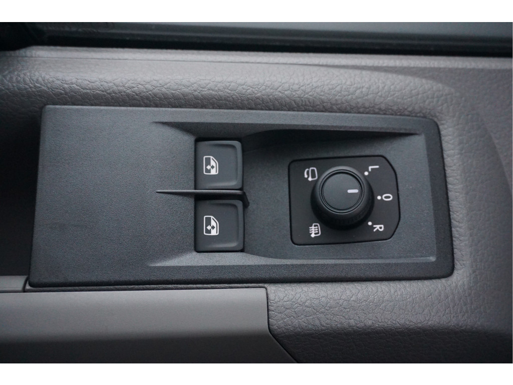 45748156-volkswagen-crafter-19