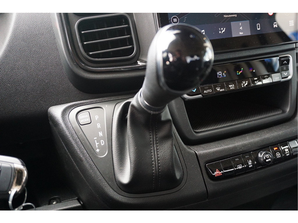 46424895-citroen-jumper-15