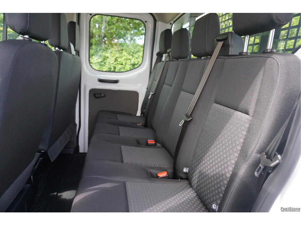 46562670-ford-transit-16