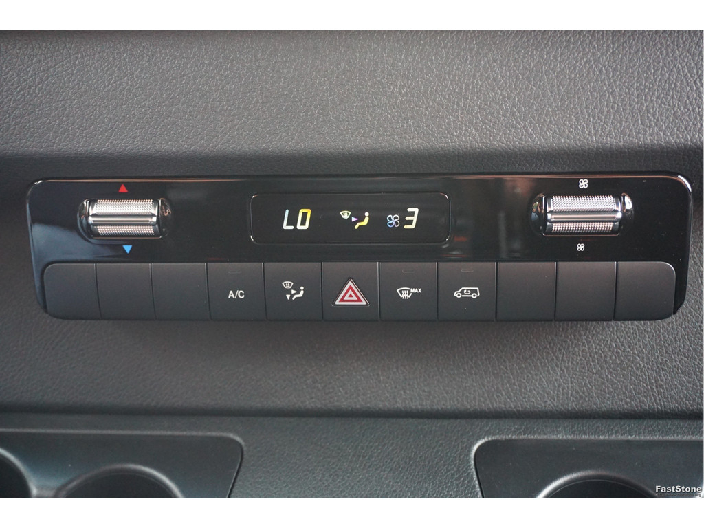 47642977-mercedes-benz-sprinter-13