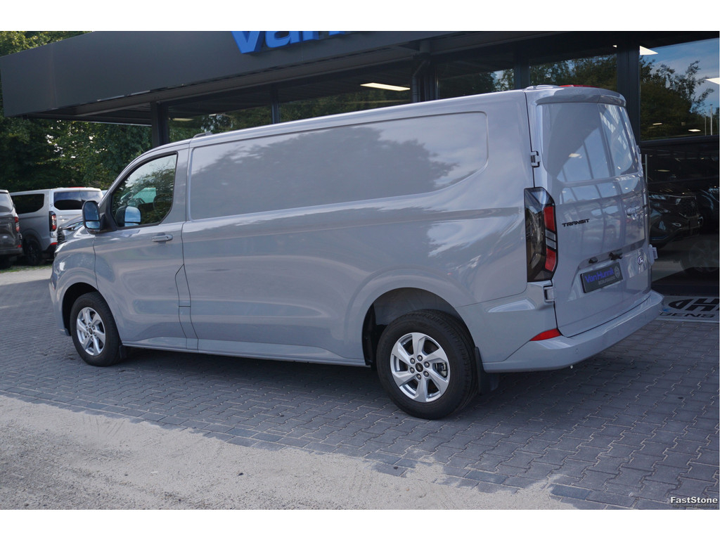 47942166-ford-transit-custom-3