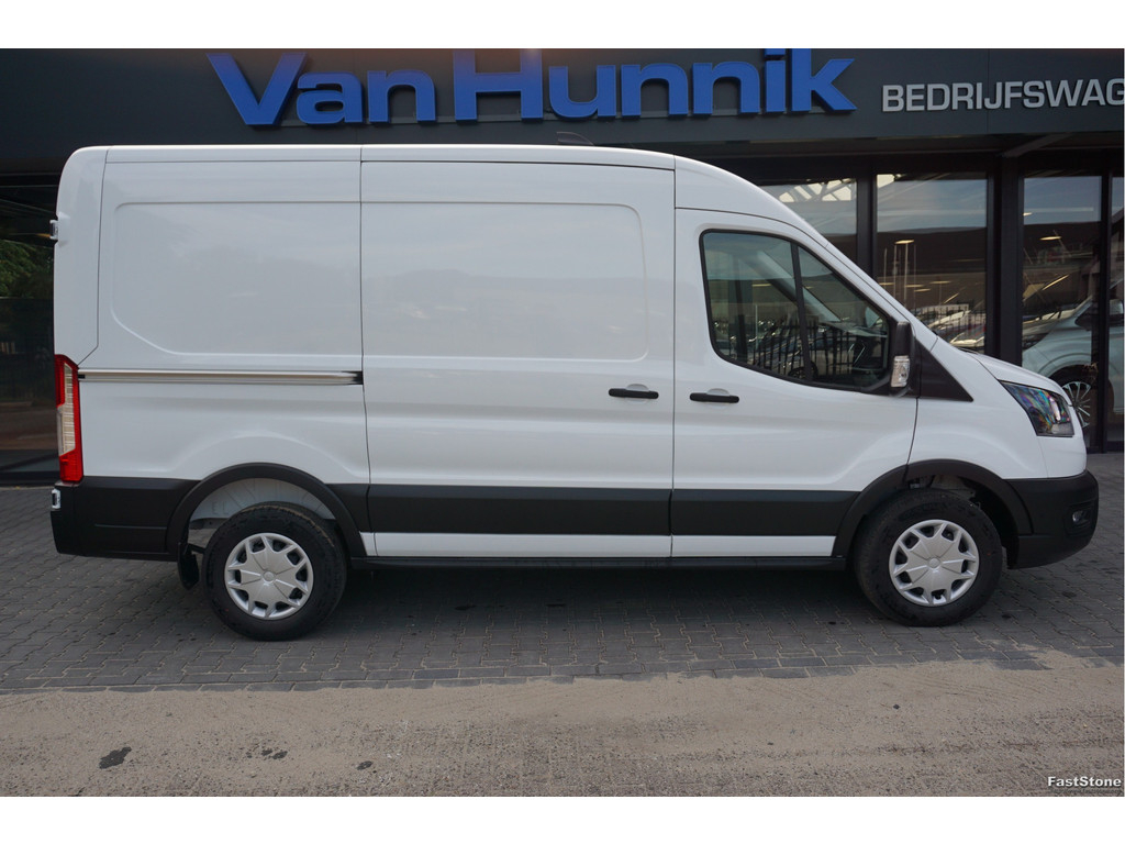 47971381-ford-transit-5