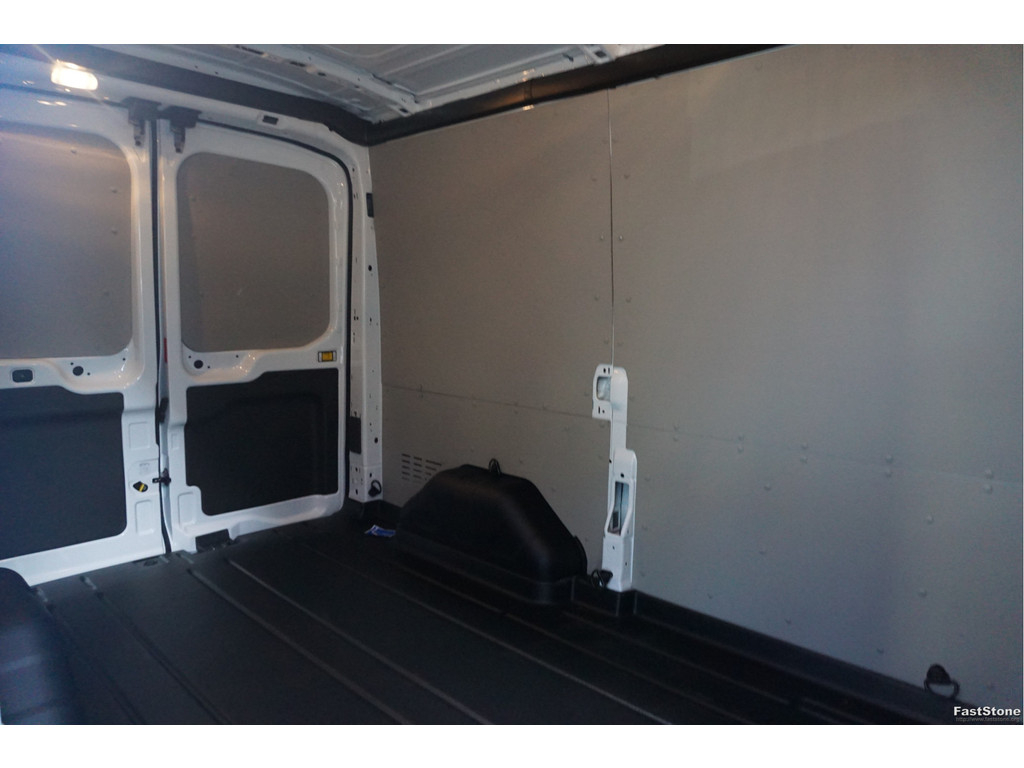 47981603-ford-transit-6