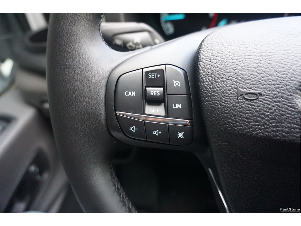 47981931-ford-transit-13