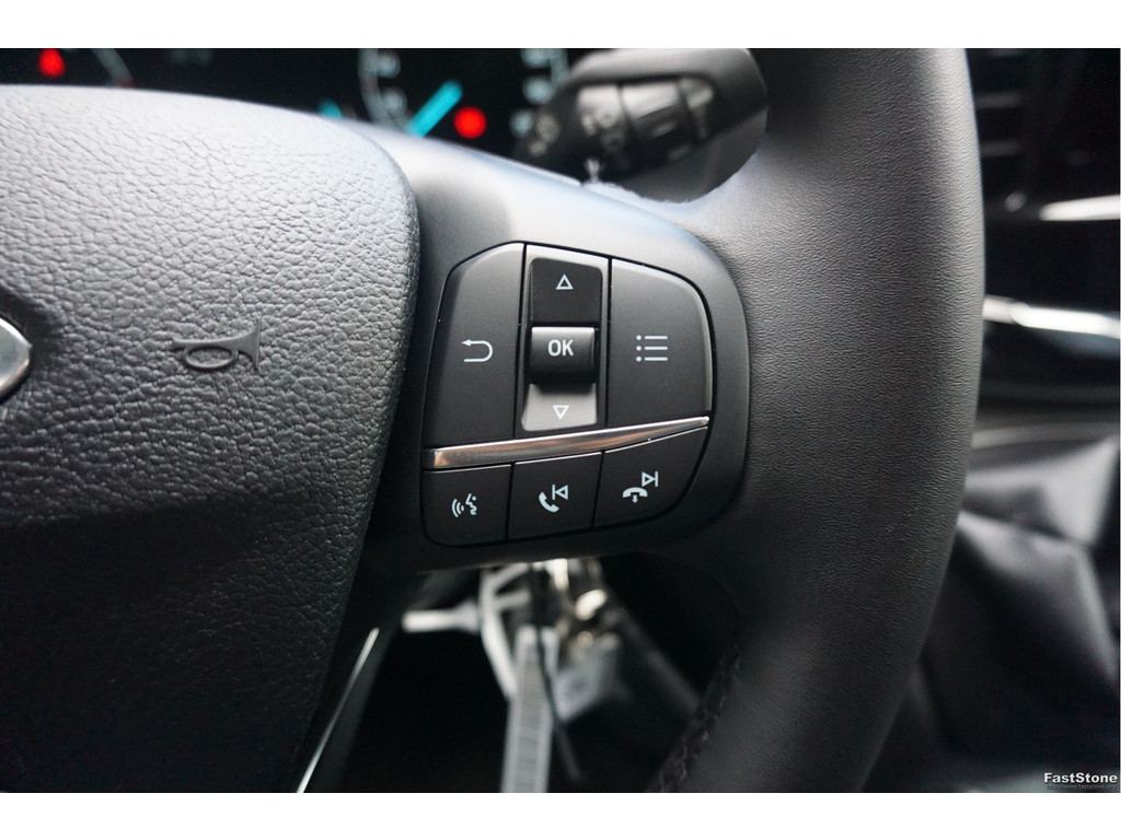 47983509-ford-transit-14