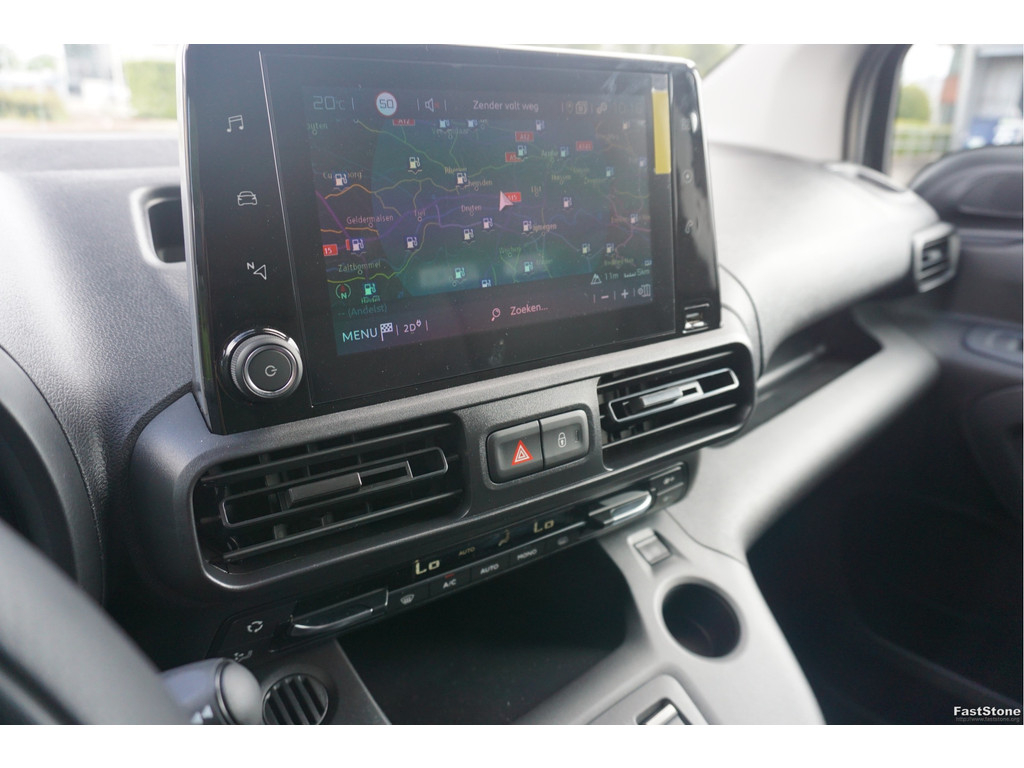 48017492-fiat-e-doblo-11