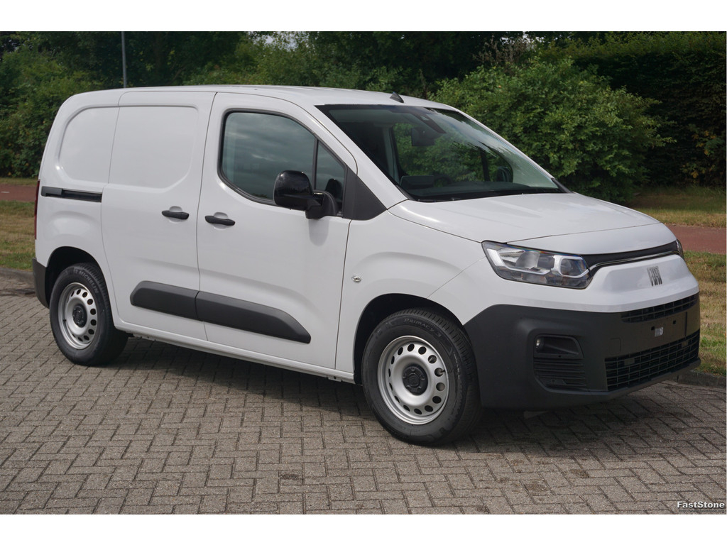 48017507-fiat-e-doblo-6