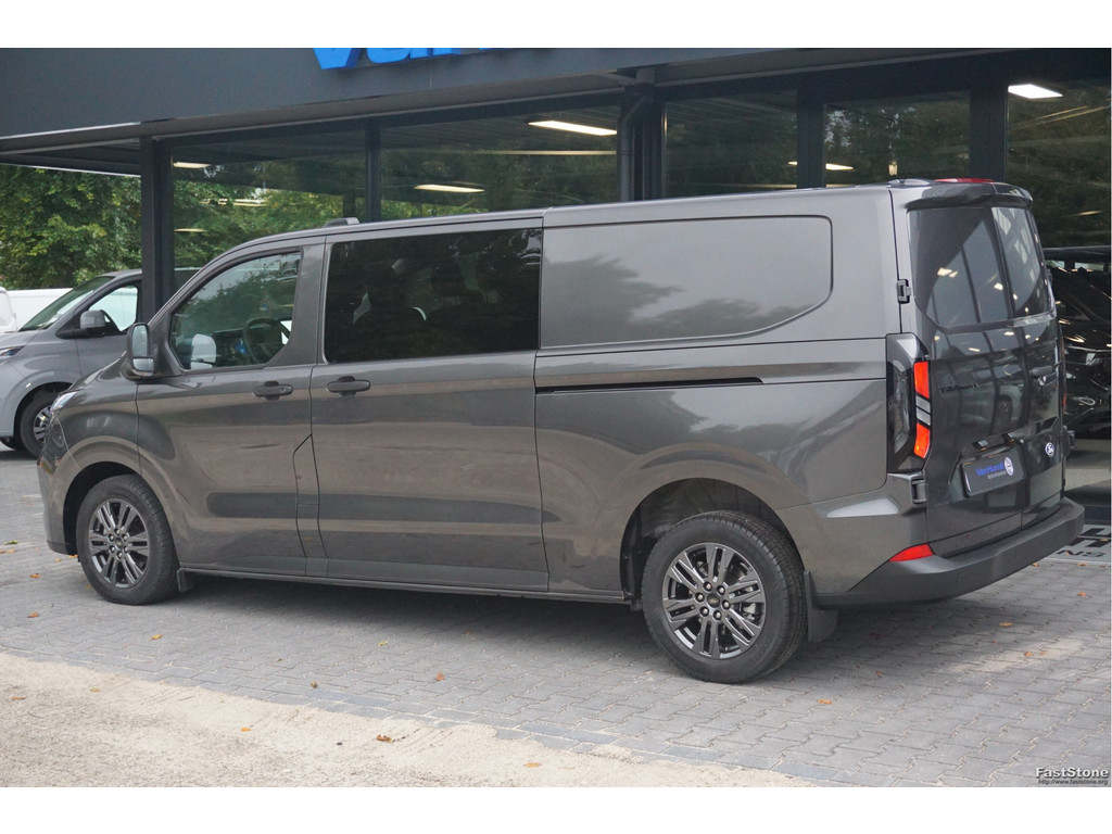 48131287-ford-transit-custom-3