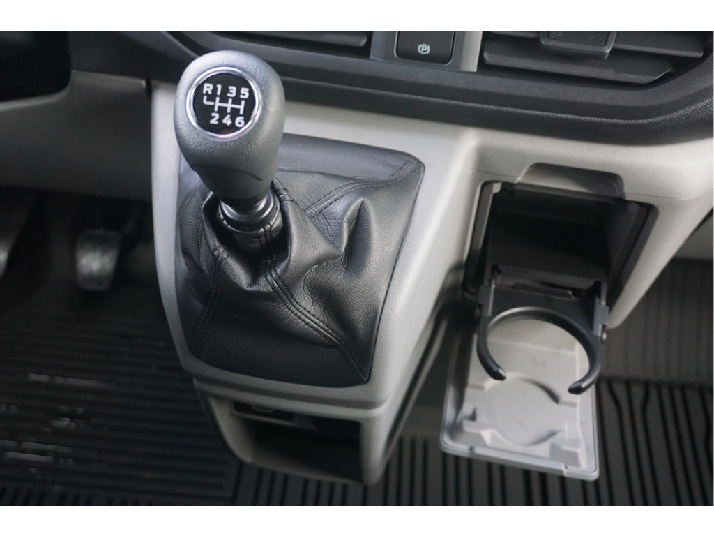 48250545-ford-transit-custom-17