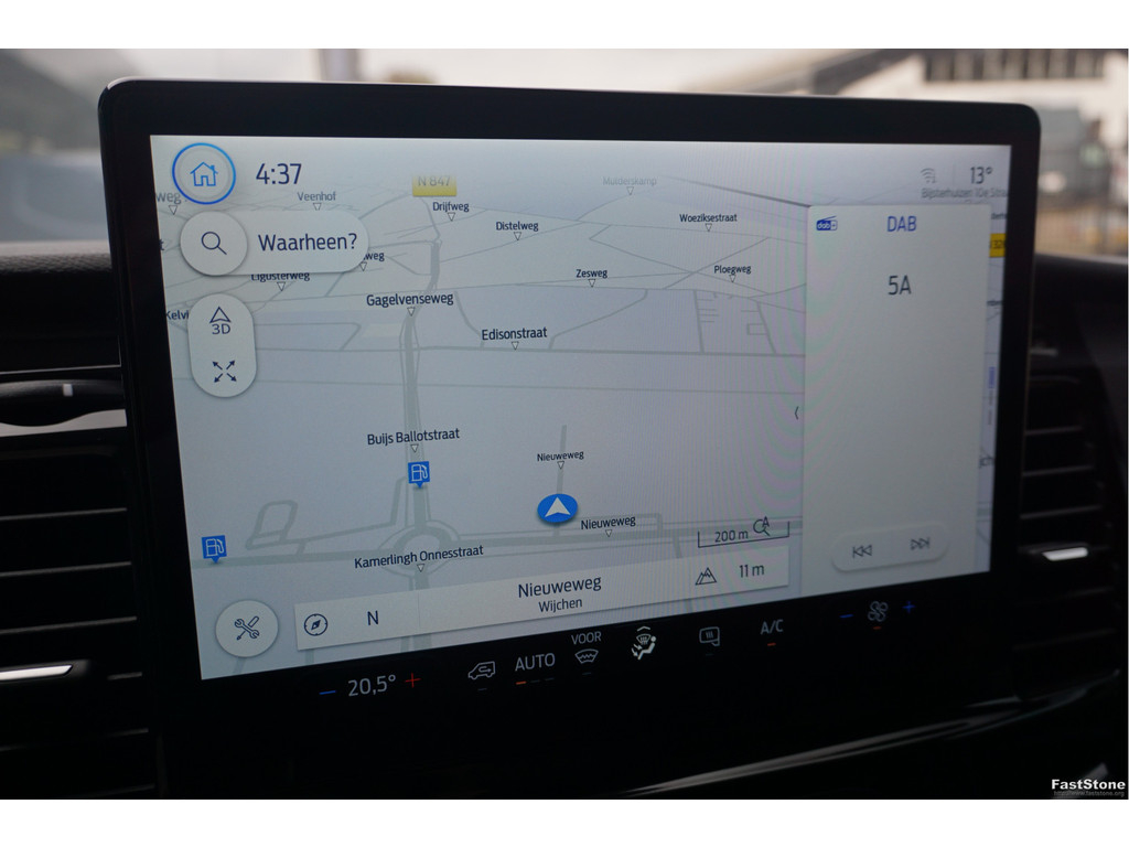 48395247-ford-transit-12