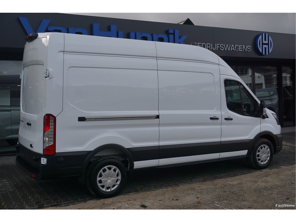 48405448-ford-transit-5