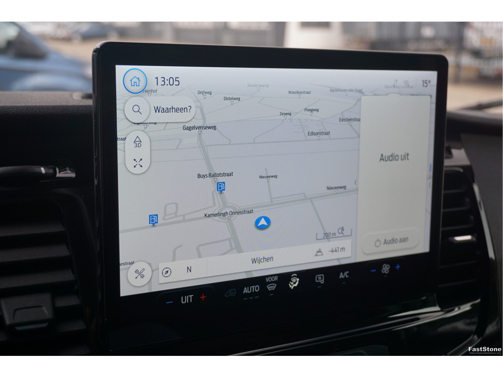 48406716-ford-transit-10