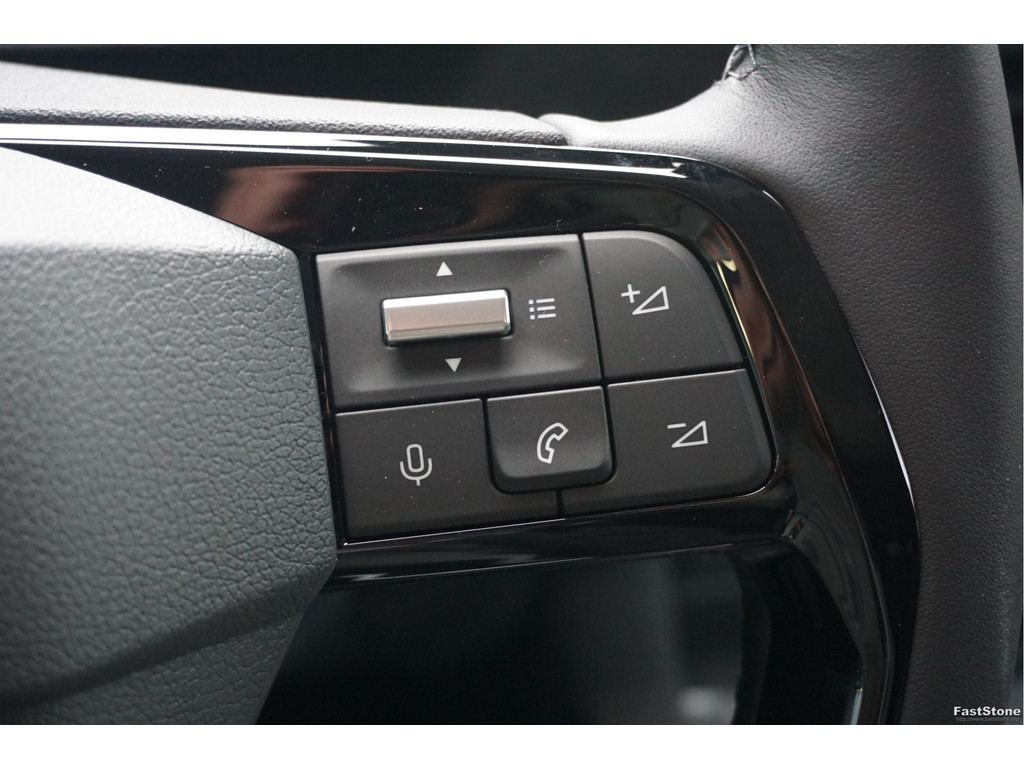 48617805-citroen-jumpy-16