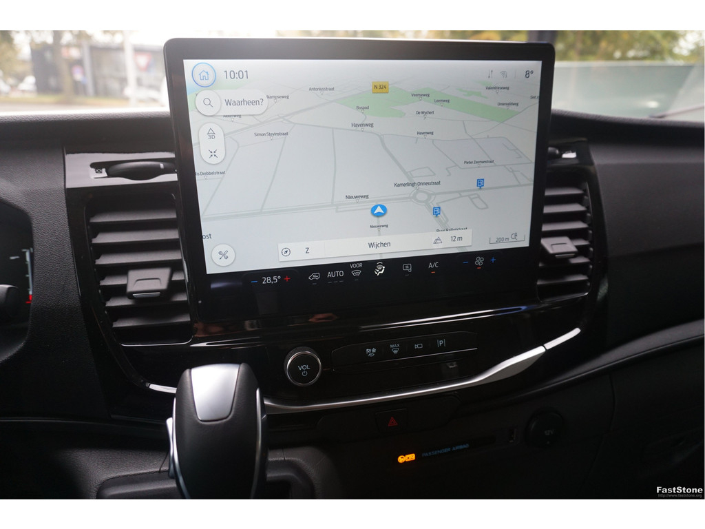 48853020-ford-transit-10