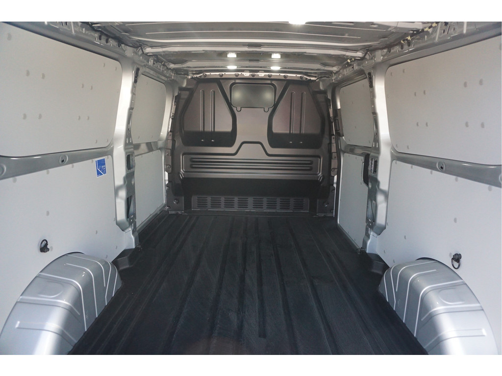 48883026-ford-transit-custom-7