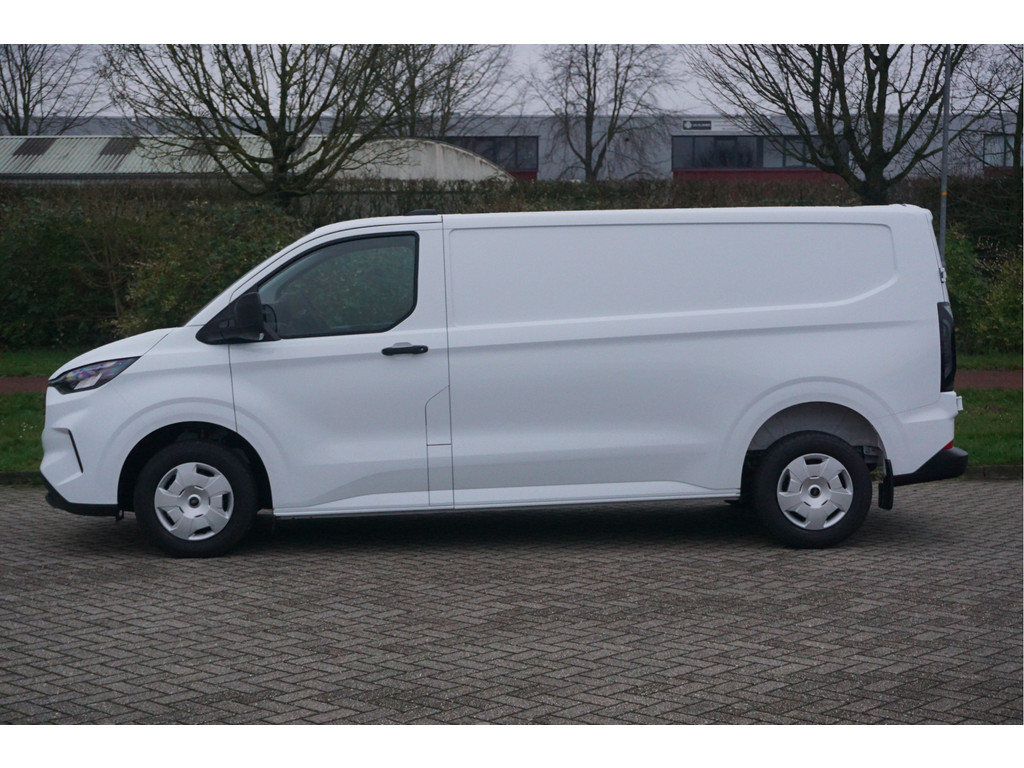 49338842-ford-transit-custom-2
