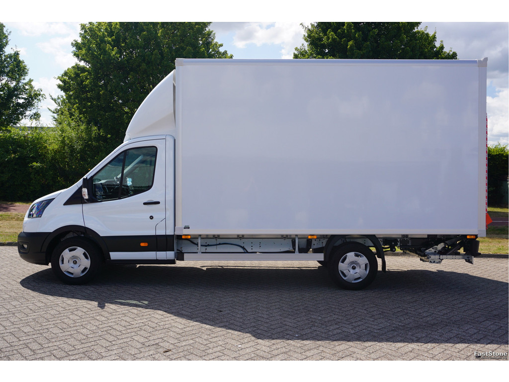 50041137-ford-transit-2